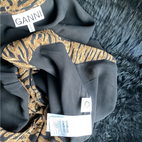 Sold consignment Ganni Tiger Print Georgette Maxi Wrap Dress in Brown black 40 - Picture 7 of 7